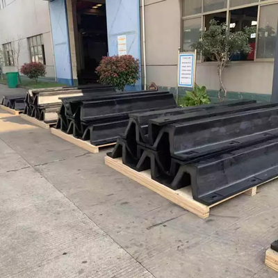 سپر مقاوم در برابر پارگی سفارشی شده NBR NR Arch Rubber Fender 1000H