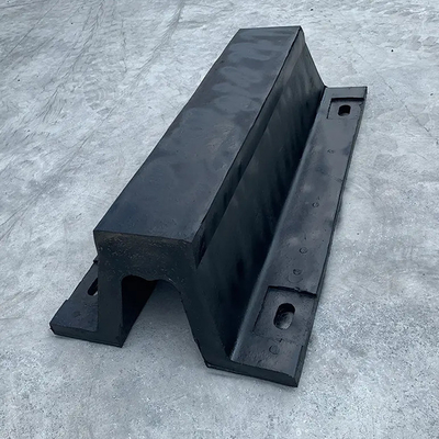 گواهینامه CCS گلگیر لاستیکی قوسی رنگ مشکی