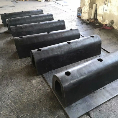 گلگیرهای سنگین نوع D سفارشی PIANC2002 300H Hollow D برای کشتی بارانداز دریایی