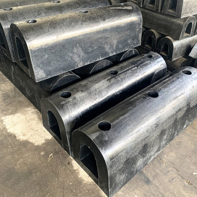 PIANC2002 Dock D Fender نصب آسان بافر محافظت