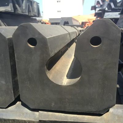 گلگیرهای قایق یدک کش 100% لاستیکی طبیعی PIANC2002 گلگیر استاندارد سوراخ کلید