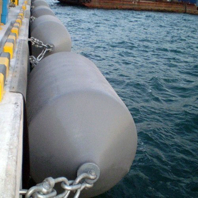 3.3*6.5m شناور فوم Fender Offshore / Mooring / Port / Harbor / Ferry برای مارینا های دریایی