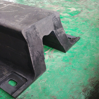 قوس لاستیک 1000mm ارتفاع Fenders دریایی پروفایل شکل V برای حفاظت از قایق
