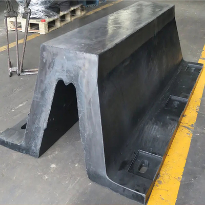 فندرهای بندر لاستیکی اکسترود شده بمپر شکل V 8 Mpa مقاومت کششی