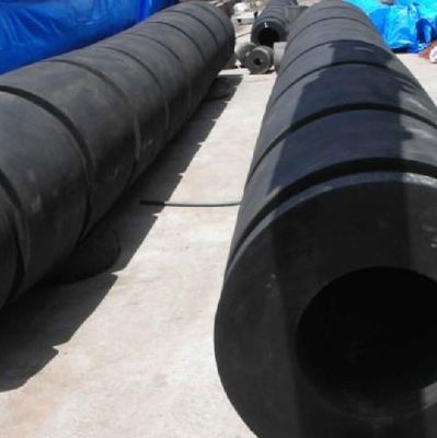 CCS Marine Tug Boat Fender Rubber Bumper Parts For Tugboats قطعات رباطی برای کشتی های کش
